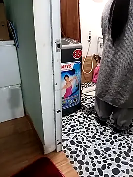 Tulip Giang online show from January 8, 2026, 3:45 am