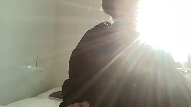 Sarah sumemers online show from March 2, 2026, 9:33 pm