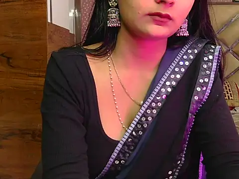 Snapshot of sweet_riyaaa chatting on April 23, 2026, 4:52 am sweet riyaaa online show from April 23, 2026, 4:52 am