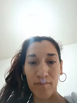 Snapshot of EcoDePiel chatting on May 19, 2026, 4:58 pm EcoDePiel online show from May 19, 2026, 4:58 pm