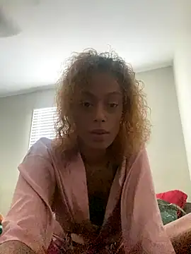 Deehoneybaby online show from January 6, 2026, 6:23 pm