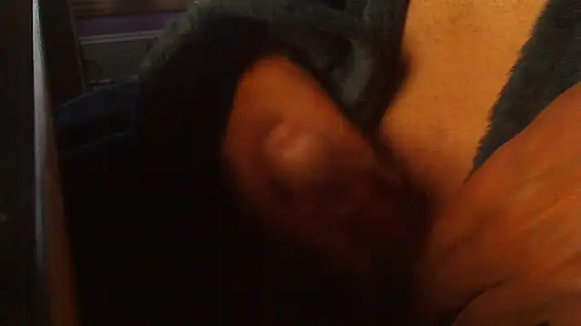 LickYourYoni online show from June 26, 2026, 12:44 pm