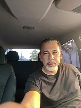 fabbronxer online show from March 7, 2026, 8:14 pm