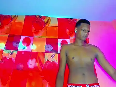 aunstin mohamme online show from April 5, 2026, 8:26 pm