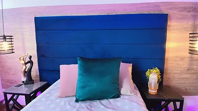 Ellie-Alves online show from March 31, 2026, 1:57 pm