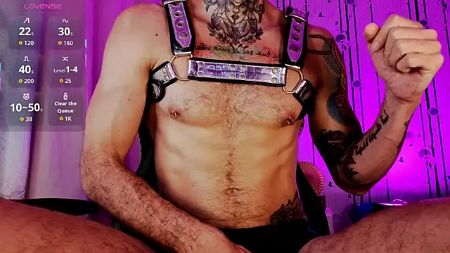 Snapshot of Simon_Rz chatting on January 9, 2026, 12:23 pm Simon Rz online show from January 9, 2026, 12:23 pm