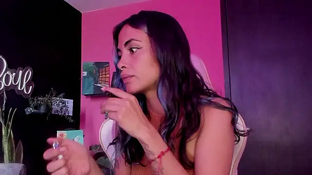 azula lillet online show from March 5, 2026, 9:00 pm