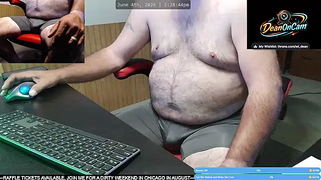 Snapshot of DeanonCam chatting on June 4, 2026, 7:29 pm DeanonCam online show from June 4, 2026, 7:29 pm