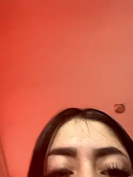 LunaSeduct online show from January 9, 2026, 3:41 pm