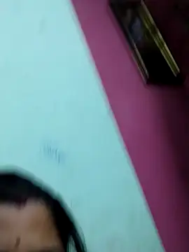 pinkisaha75 online show from February 11, 2026, 6:52 pm