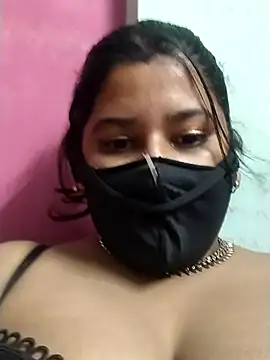 pinkisaha75 online show from February 21, 2026, 7:05 pm