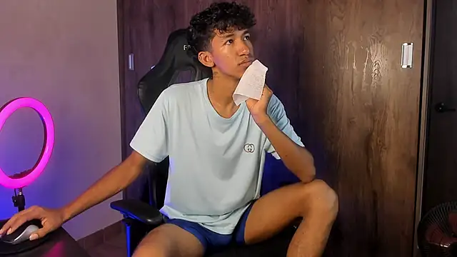 neitan miller  online show from April 3, 2026, 1:39 pm