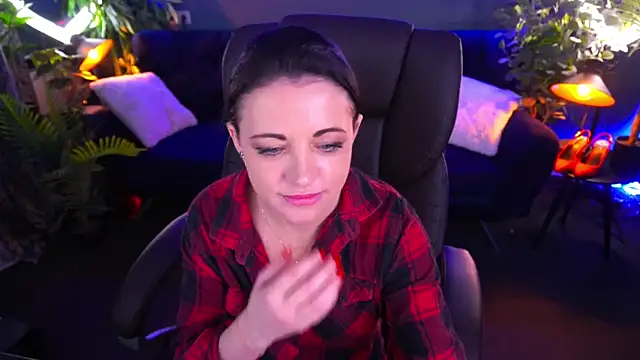 Dafni Monn online show from March 13, 2025, 12:56 pm