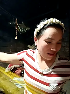 yu--yo online show from February 7, 2026, 1:19 pm