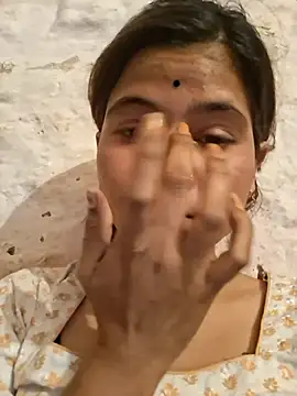 Nirasha cute online show from January 9, 2026, 11:22 pm