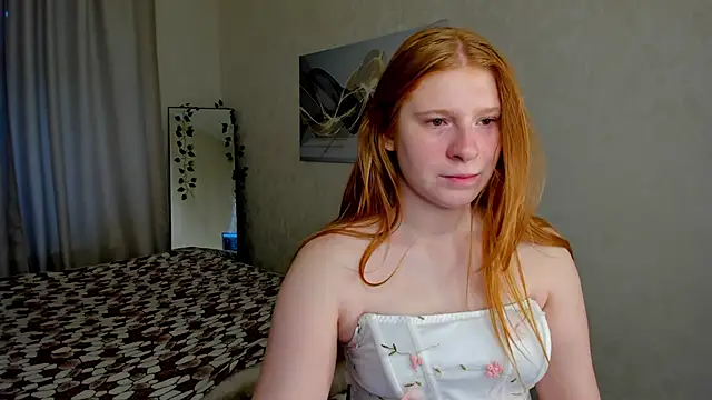 Snapshot of Sally_Ange1 chatting on April 27, 2026, 12:52 am Sally Ange1 online show from April 27, 2026, 12:52 am