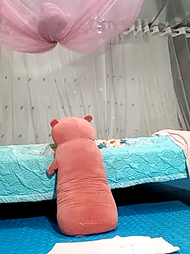 Snapshot of MilkShow chatting on March 2, 2026, 5:08 am MilkShow online show from March 2, 2026, 5:08 am