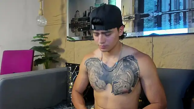 elliot colton online show from March 26, 2026, 6:39 pm