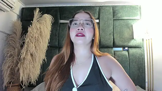 AliciaWhite nt online show from February 25, 2026, 12:49 pm