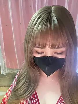 -Violet-t online show from March 27, 2026, 1:23 pm