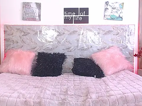 rossyvalbuena online show from February 26, 2026, 1:44 pm