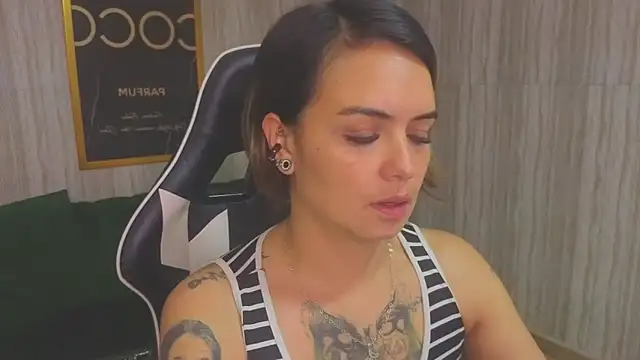 Snapshot of zarcasutra_t chatting on February 2, 2026, 12:26 pm zarcasutra t online show from February 2, 2026, 12:26 pm