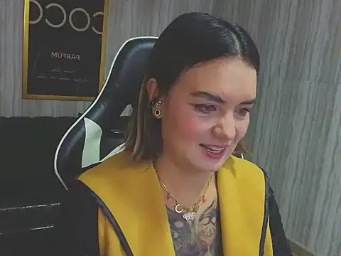 Snapshot of zarcasutra_t chatting on January 19, 2026, 12:42 pm zarcasutra t online show from January 19, 2026, 12:42 pm