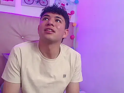 iam  lukas   online show from January 11, 2026, 3:19 pm