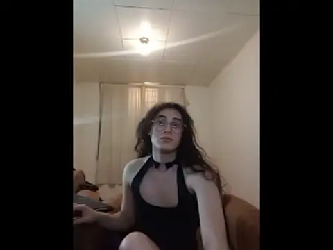 Harilover online show from January 18, 2026, 8:51 am