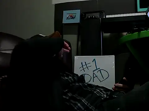 Snapshot of Numba1dad_ chatting on February 1, 2026, 10:46 am Numba1dad online show from February 1, 2026, 10:46 am