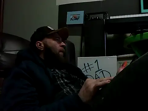 Snapshot of Numba1dad_ chatting on February 2, 2026, 11:42 am Numba1dad online show from February 2, 2026, 11:42 am