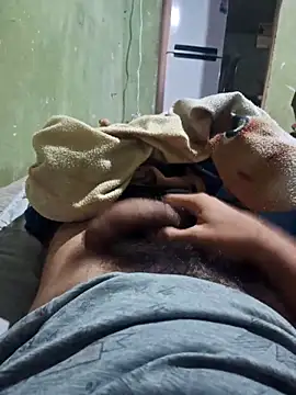 Utaca02 online show from February 27, 2026, 7:03 pm