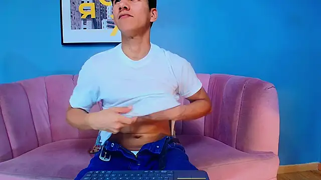 Atlas desire online show from February 16, 2026, 7:23 pm