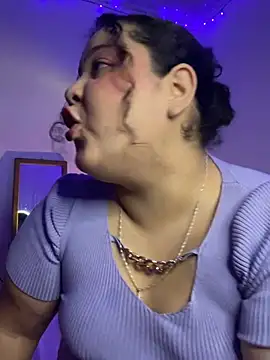 litleredsecret online show from January 14, 2026, 1:15 pm