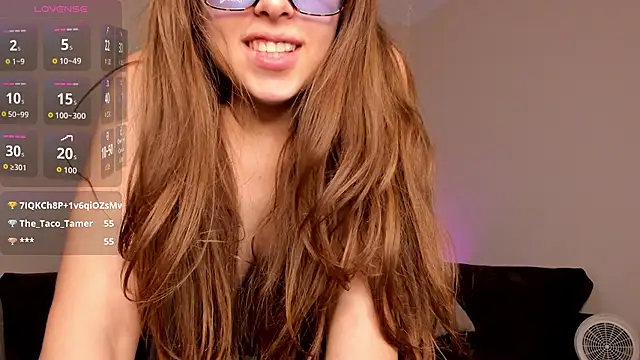 AshleyBlushh online show from February 3, 2026, 2:53 am