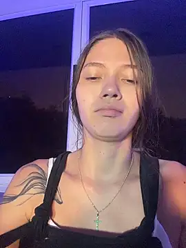 Snapshot of EmmaJhoons chatting on February 1, 2026, 11:41 am EmmaJhoons online show from February 1, 2026, 11:41 am