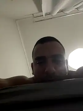 nailha20 online show from January 7, 2026, 11:21 pm