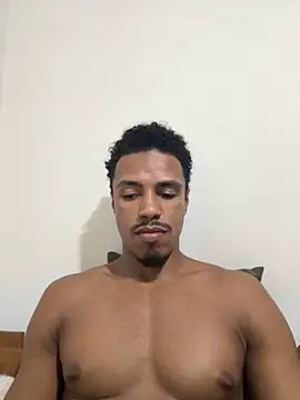 Snapshot of LorenzoBlack27 chatting on May 25, 2026, 9:35 pm LorenzoBlack27 online show from May 25, 2026, 9:35 pm