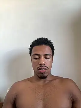 Snapshot of LorenzoBlack27 chatting on May 30, 2026, 2:12 pm LorenzoBlack27 online show from May 30, 2026, 2:12 pm