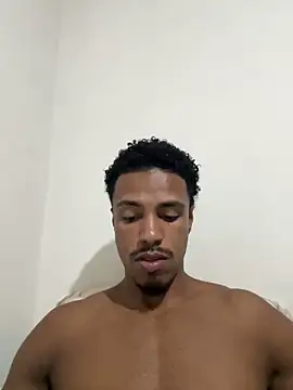 Snapshot of LorenzoBlack27 chatting on April 29, 2026, 12:59 am LorenzoBlack27 online show from April 29, 2026, 12:59 am