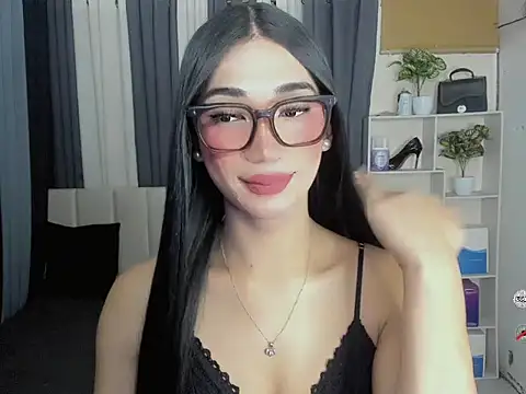 FyangFoxx online show from March 26, 2026, 7:39 am