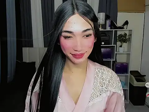 FyangFoxx online show from May 12, 2026, 5:41 pm
