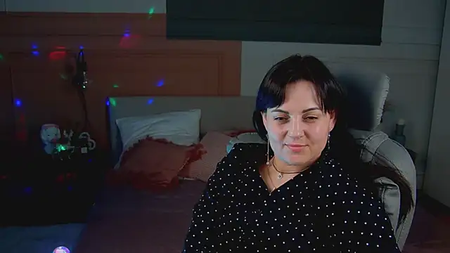  SilkyShadow  online show from February 20, 2026, 6:26 am