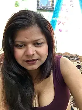 Attractive Queen  online show from January 10, 2026, 4:30 am