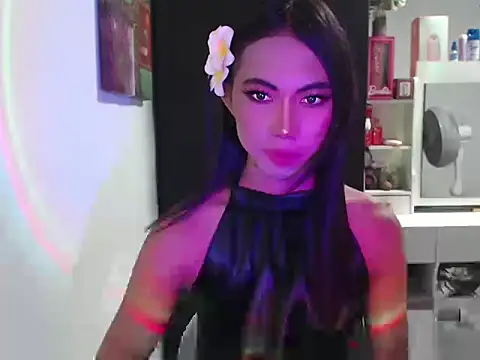 Massivecockfiona online show from April 24, 2026, 4:03 am