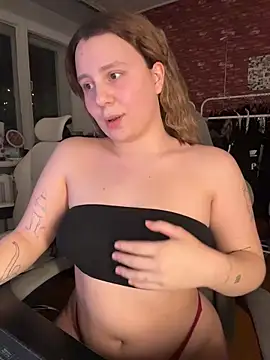 AnnaSeint online show from March 19, 2026, 6:19 pm