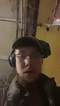 Snapshot of Dildogang chatting on February 22, 2026, 2:36 am Dildogang online show from February 22, 2026, 2:36 am