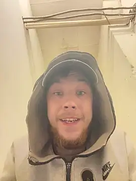 Snapshot of Dildogang chatting on February 25, 2026, 6:35 am Dildogang online show from February 25, 2026, 6:35 am