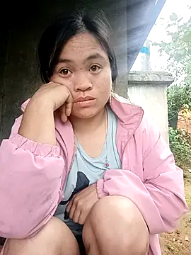 Snapshot of Chaomay_k9 chatting on February 18, 2026, 12:08 am Chaomay k9 online show from February 18, 2026, 12:08 am