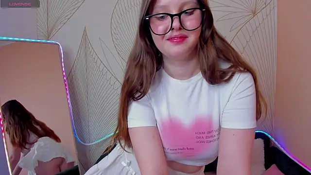 Lana Delanay online show from January 18, 2026, 2:37 am